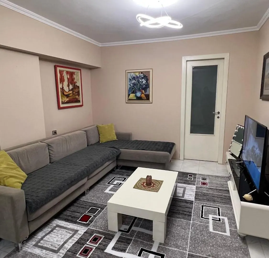 Bright & Roomy Center Тирана 0*,  Албания